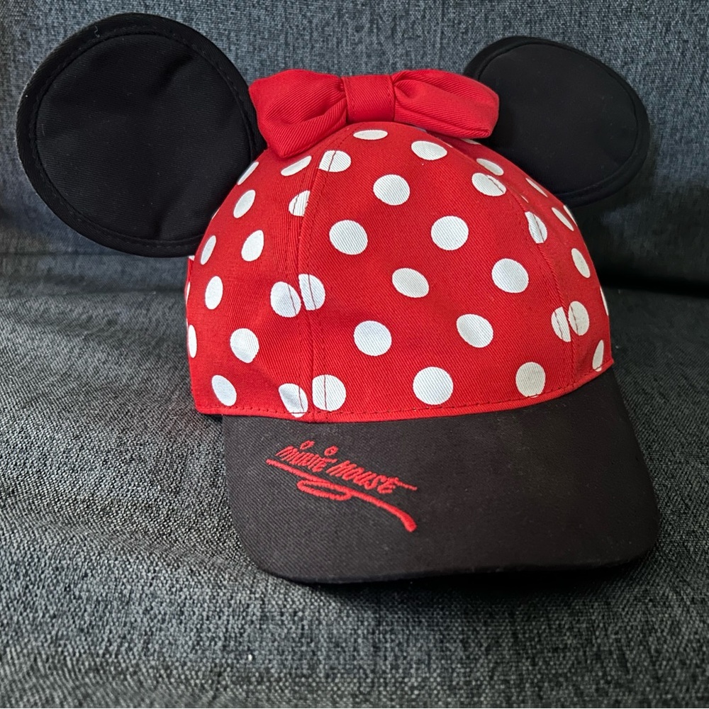 Disney Parks Minnie Mouse ears hat